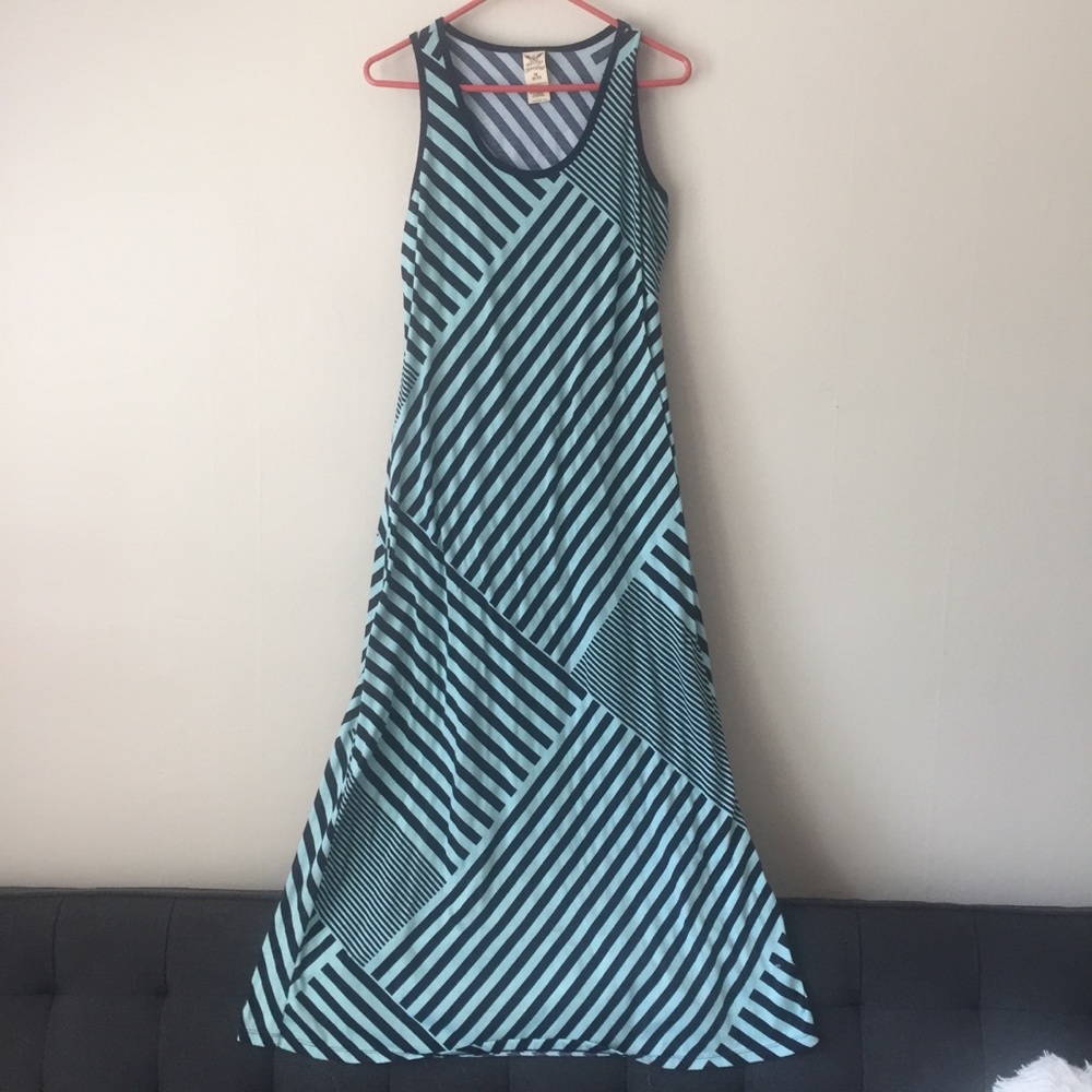 Striped light/dark blue maxi dress M GUC